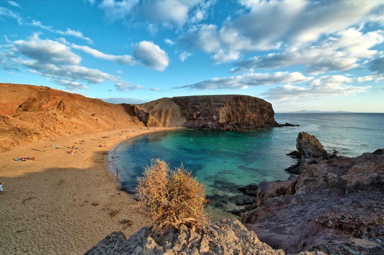Rooms & Suites The Lighthouse تياس المظهر الخارجي الصورة